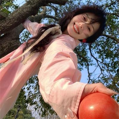 女税务员